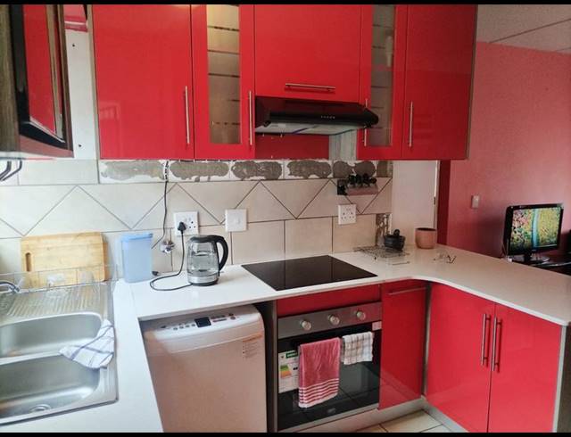 2 BEDROOM APARTMENT FOR SALE IN CLARINA